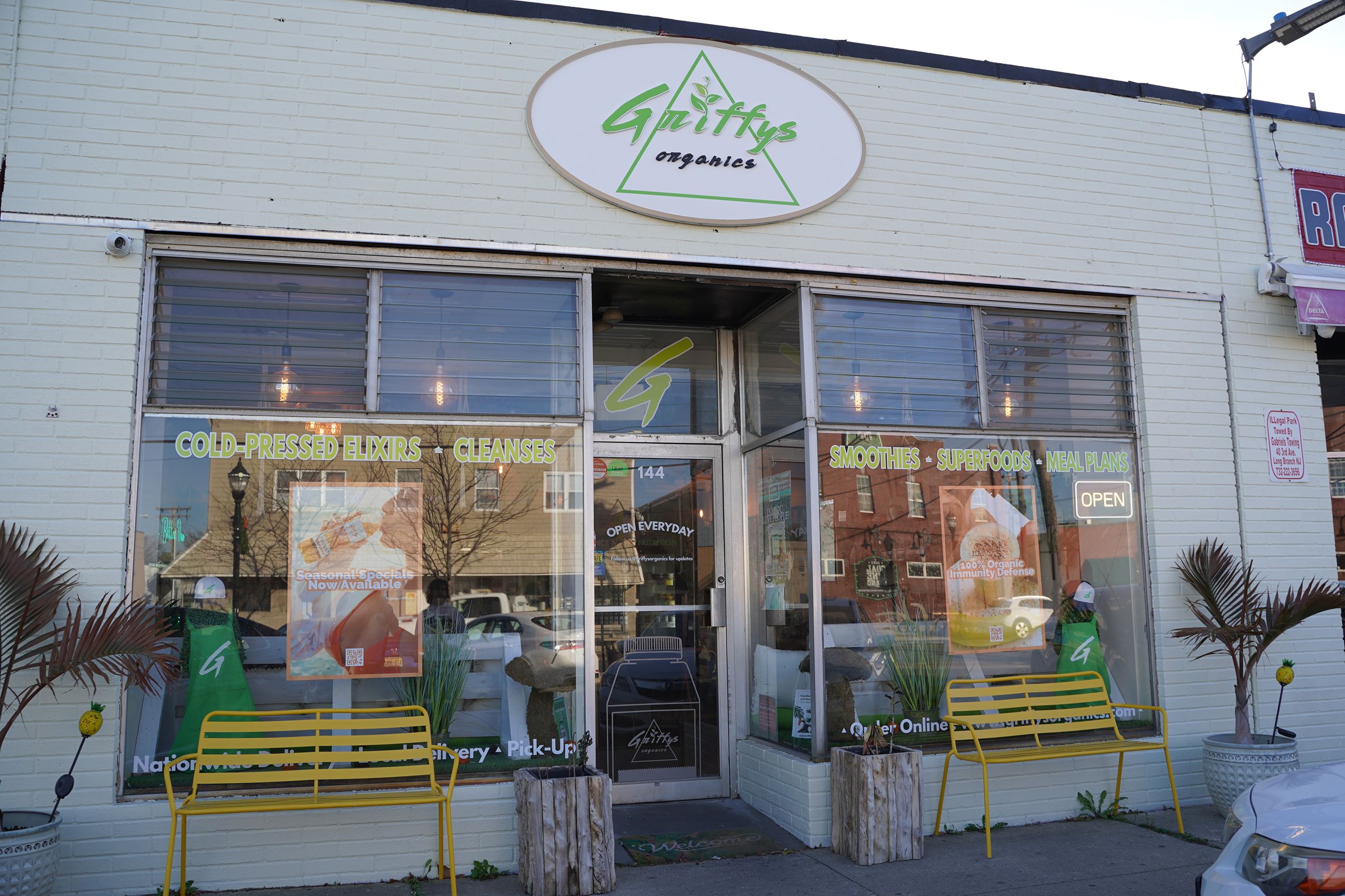 Griffy's Store Front